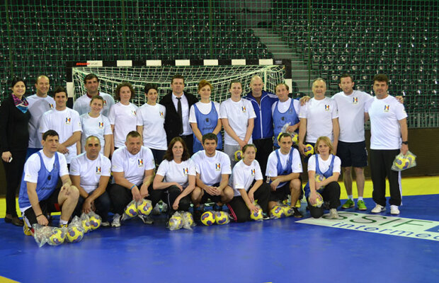 Trofeul Carpaţi - Şi profesorii se antrenează