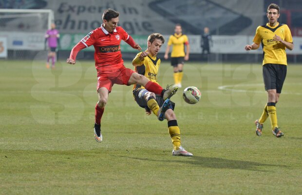 VIDEO + FOTO FC Braşov - Dinamo 1-0 » "Cîinii" ajung la a doua înfrîngere consecutivă fără gol marcat