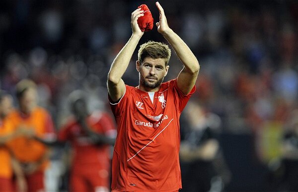 E cel mai popular star din Premier League! » Legendele Steven Gerrard şi Wayne Rooney n-au reuşit să-l depăşească