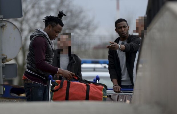 Cum comentează sefii expulzarea celor 4 nigerieni: ”Reacțiile lor nu sînt conforme cu realitatea”