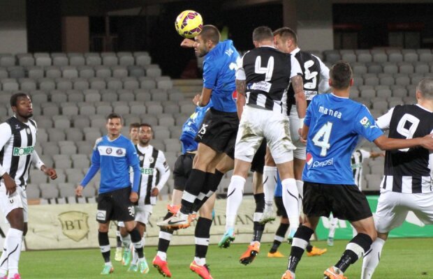 VIDEO Viitorul şi "U" Cluj şi-au împărţit punctele, scor 1-1 » Ardelenii rămîn pe loc retrogradabil