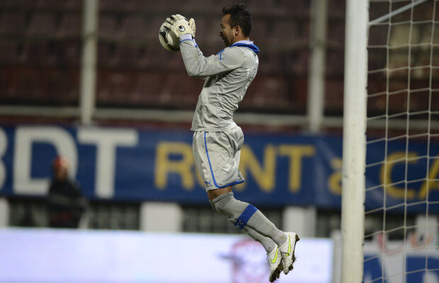 Rapidul ia fața binomului Steaua - Dinamo în tratativele pentru Pecanha: ce salariu i-a propus portarului