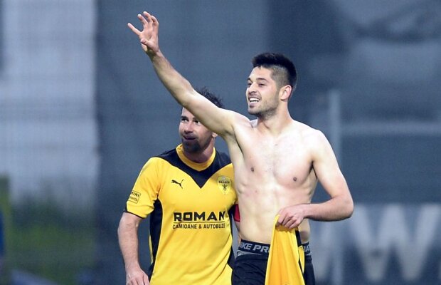 VIDEO ”Stegarii” încă speră » Victoria cu Viitorul, 2-0, menţine viu visul braşovenilor de a rămîne în Liga 1