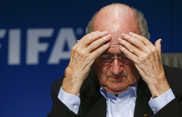 Bombă la FIFA: 7 oficiali arestaţi şi extrădaţi în SUA! Sepp Blatter nu e anchetat