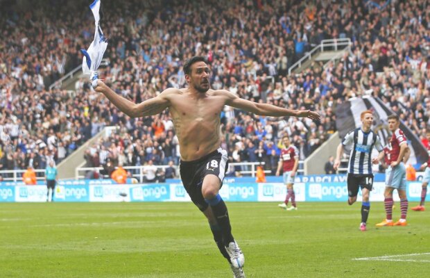 I-a salvat de la retrogradare și, drept "răsplată", l-au dat afară. Prin telefon!