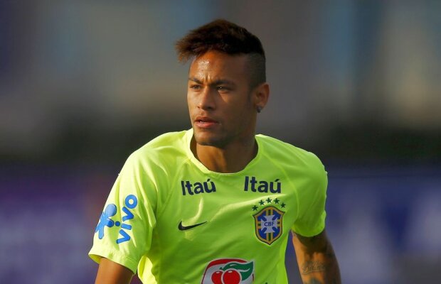 Brazilienii îl apără pe Neymar: "E o pierdere. Toată lumea vrea să-l vadă" » Fotbalistului i-ar putea fi redusă suspendarea