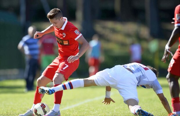 FOTO Dinamo, victorii pe bandă rulantă în cantonamentul din Italia » "Cîinii" au învins FC Chiasso, scor 3-1