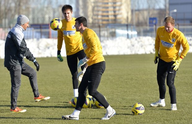 Soluție pentru înlocuirea lui Arlauskis la Steaua! Portarul care se autopropune în Ghencea 