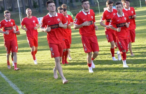 EXCLUSIV Al 8-lea transfer al verii » Semnează ACUM cu Dinamo