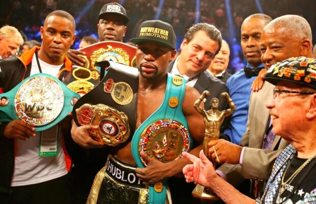Culisele veștii-șoc care a zguduit azi lumea boxului » Cum s-a ajuns ca lui Mayweather să-i fie luată centura WBO