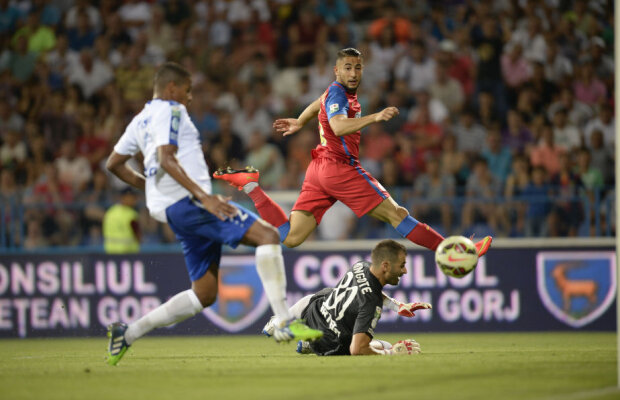 VIDEO+FOTO 7 taie tot! Steaua a cîştigat aseară cu Pandurii, 3-0, fix cum o făcuse în faţa lui Trencin