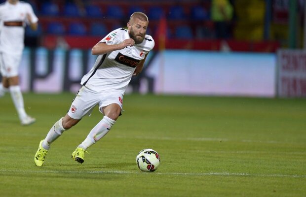 Căpitanul "cîinilor" aşteaptă derby-ul cu Steaua: "Altfel ce profesioniști am fi?" » Promisiune inedită! Ce face dacă Dinamo va cîştiga un trofeu