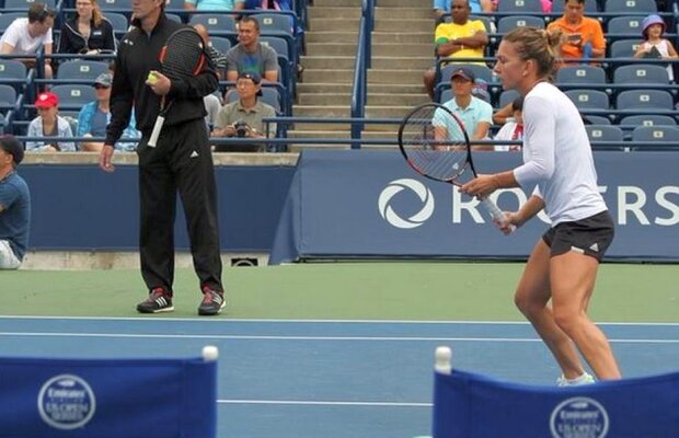 FOTO+VIDEO Halep s-a antrenat cu un fost lider mondial înaintea debutului de la Toronto