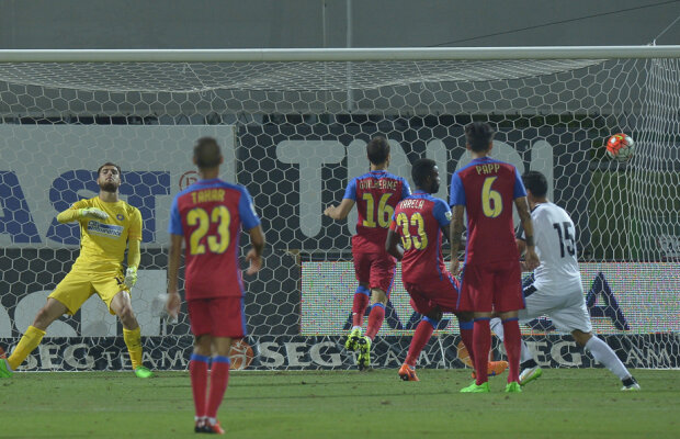VIDEO ACS Astra Victorie! Steaua a făcut o primă repriză excelentă, însă arbitrii au oprit-o să marcheze: 0-2