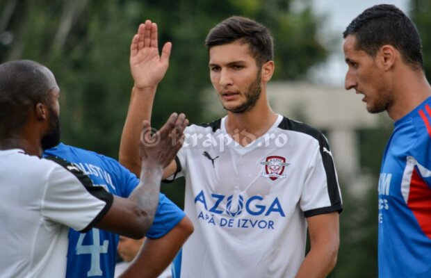 Spectacol de ziua comunei Măciuca » Rapid s-a impus în amicalul cu CSM Rm. Vîlcea, 2-1