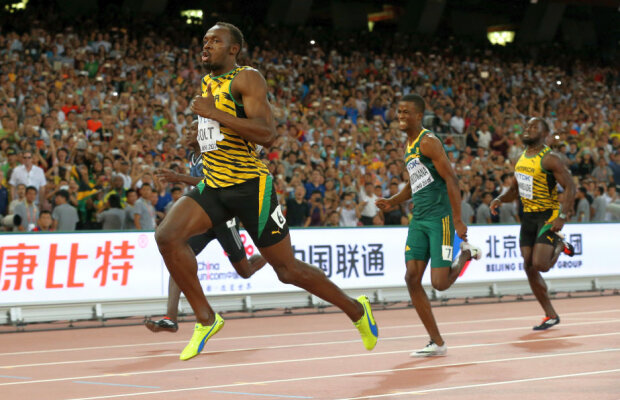 VIDEO Cei 79 de paşi ai lui Bolt » Cel mai rapid om din lume îşi păstrează titlul mondial şi pe distanţa de 200 metri