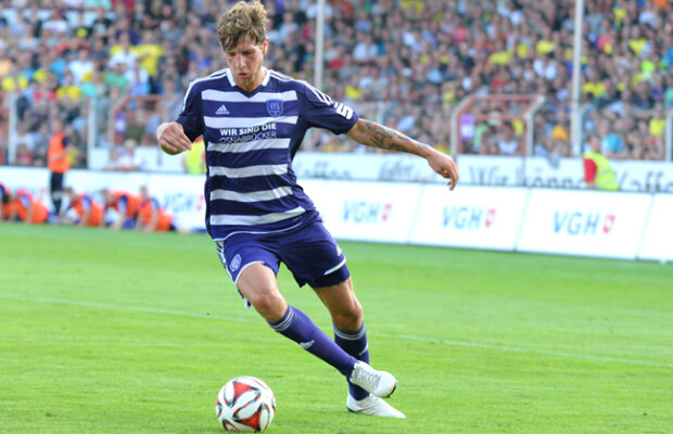 Rapid se întărește: și-a adus stoper italian care a jucat la Aberdeen, Dundee și Aris Limassol