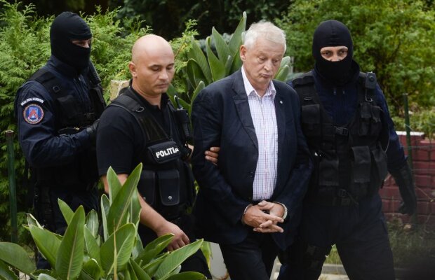 Arestatul Oprescu urma să-l întîlnească pe președintele Federației Europene de Gimnastică. ”Să vină la vorbitor?!” :)