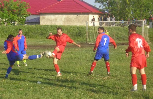 Ameninţat cu cuţitul! Clipe de groază pentru un tușier din Călărași: ”Tot încercau să îl bată cu o ulucă”