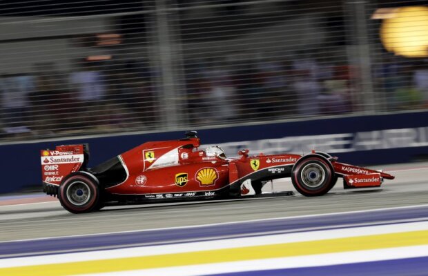 GALERIE FOTO Weekend perfect pentru Vettel! Neamțul s-a impus în MP de la Singapore » Hamilton nu a terminat cursa