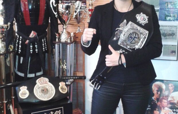 Prima campioană mondială de kick-boxing » Cristiana Stancu a învins-o categoric pe italianca Irene Martens