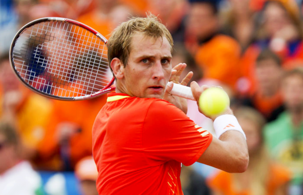 VIDEO Gest inexplicabil al unui jucător de tenis. Fanii l-au acuzat că a jucat la pariuri