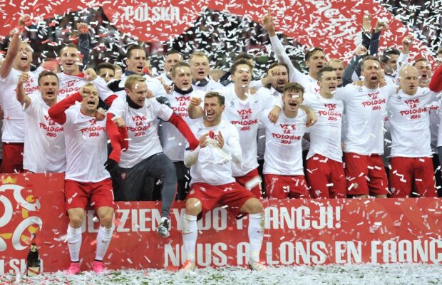 Polonezii sînt fericiți și sărbătoresc al treilea turneu final la rînd. Mai puțin unul » Szukala riscă să rateze Euro!