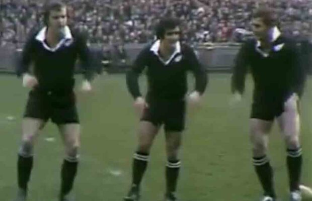 VIDEO Haka nu a fost mereu înfricoșătoare! Cum arăta versiunea din 1973 a celebrului dans tribal