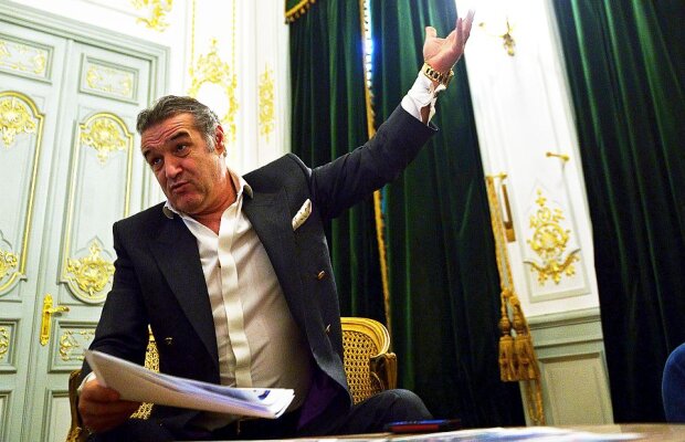 L-a "turnat" pe Reghe! Becali a încercat să-l prezinte cu forța pe noul antrenor! Momente incredibile la conferință