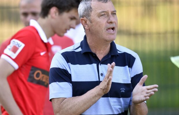 Venirea lui Reghecampf le-a blocat transferul la Steaua! Dinamo a intrat pe fir și vrea să-i fure