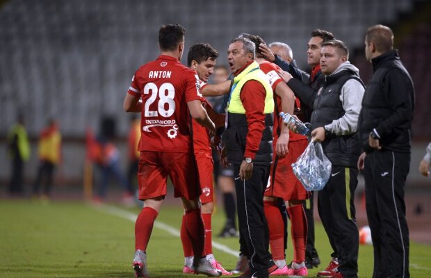 EXCLUSIV Continuă despărțirile la Dinamo! Al patrulea fotbalist care a rupt-o cu alb-roșiii