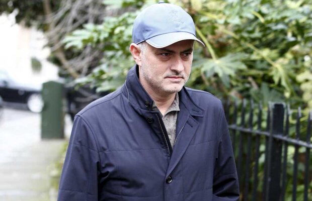 Gata pentru United! La Manchester se știe deja: Mourinho îl va înlocui pe Van Gaal