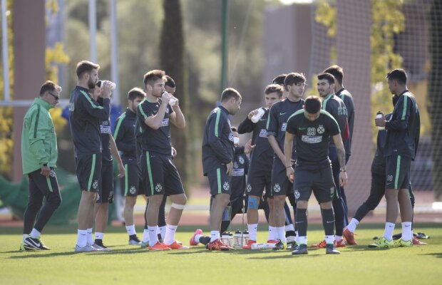 Corespondență din Antalya » GALERIE FOTO Toate detaliile din cantonamentul Stelei: jucători noi sub comanda lui Reghe + situația accidentaților