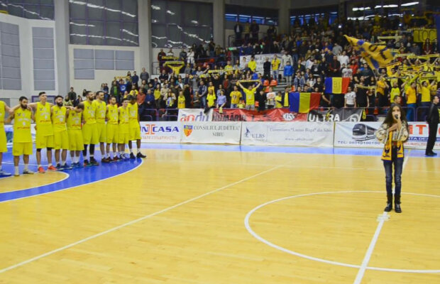 Imnul interzis înainte de meciurile interne din România » Cum e în alte ţări: Ucraina, uneori. Grecia, niciodată!