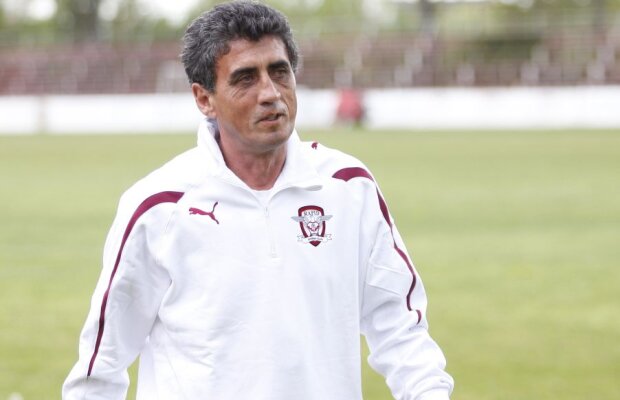 Săgeți spre Rapid » Marian Rada: "Culmea ironiei: să n-ai ce pune pe masă, dar să-ți aduci nutriționist"