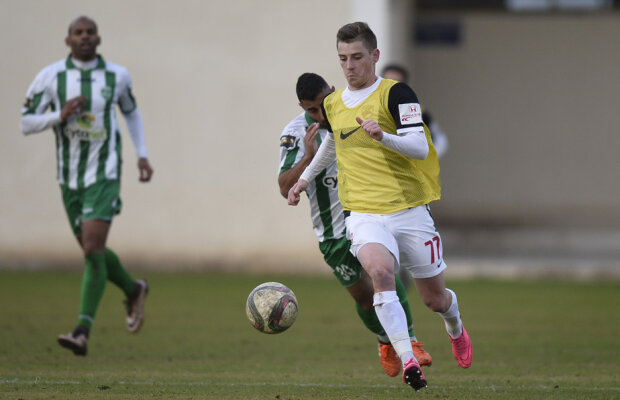 VIDEO Tot 1-1, tot scandal! Dinamo a bifat același scor și în amicalul cu FK Ural. Rednic a vrut să scoată echipa din teren