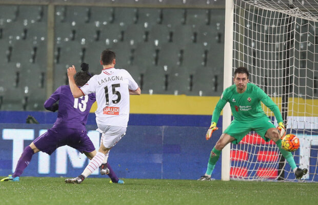 Fiorentina a cîștigat, 2-1 cu Carpi, dar presa nu-i iartă lui Tătărușanu pasa care a dus la golul oaspeților » A luat o Lasagna 