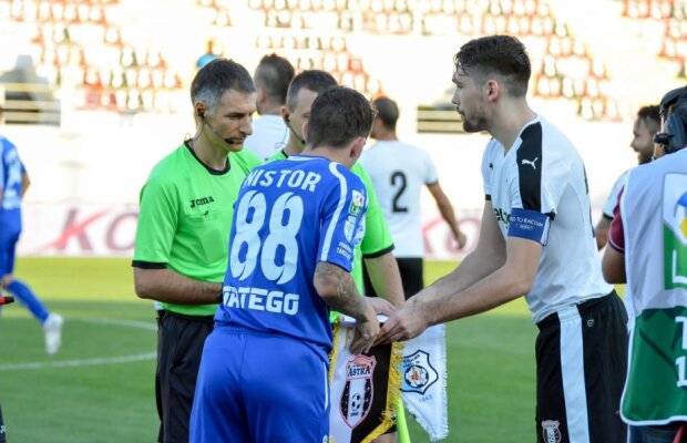 EXCLUSIV Un club din play-off se destramă la vară! Anunțul făcut în vestiar de antrenor și jucători