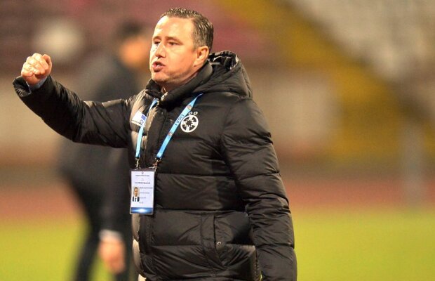 Becali i-ar fi dat ordine lui Reghe și la meciurile cu Dinamo: "Să nu-i văd pe teren!"