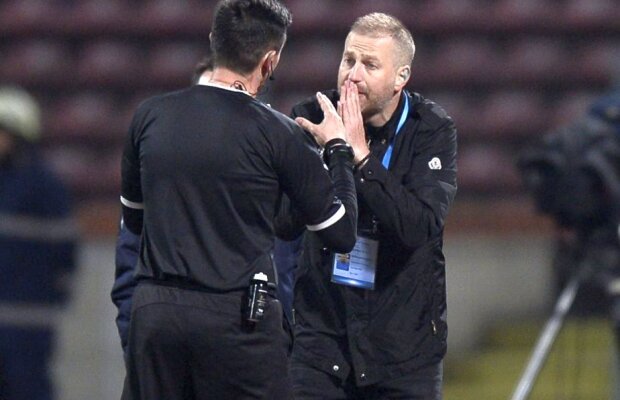 Motivul pentru care Edi Iordănescu a fost trimis în tribună » Ce scrie în raportul meciului Dinamo - Pandurii