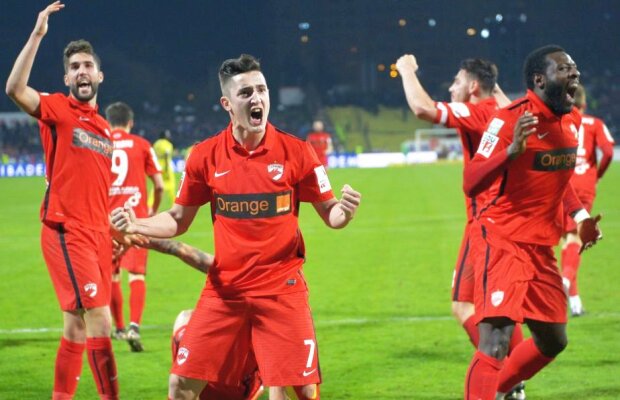 O singură condiție! Detalii din culisele negocierilor cu Negoiță: pentru ce Rednic bate cu pumnul în masă!