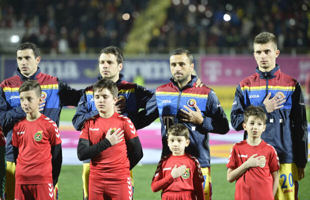 Confuzie şi amuzament la imnuri: "Deşteaptă-te, lituanianule!" :)