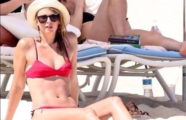 FOTO SPECTACULOS Între timp, în Mexic » Șarapova a petrecut un week-end relaxant în Cabo San Lucas