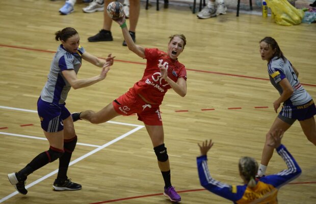 Gând rău campioanei » HCM Baia Mare o înfruntă pe Buducnost, deținătorarea Ligii Campionilor