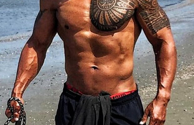 Un mare actor e plin de pătrățele la 43 de ani! Femeile o vor lua razna