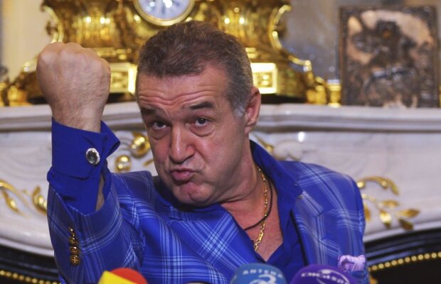 Noi ordine din lojă » Becali se bagă peste Reghecampf în alcătuirea echipei: "Eu sunt stăpânul! Nu decizi tu"