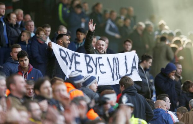 VIDEO Villa a retrogradat după 0-1 cu United, iar declarația lui Lescott i-a înfuriat pe fani: "Să le dăm ceea ce merită!"