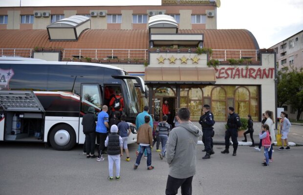 GALERIE FOTO Fiesta pe silent! Giurgiuvenii n-au pornit încă petrecerea pentru primul titlu din istoria orașului 