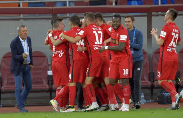 A făcut istorie la rivali, iar acum e chemat pe banca lui Dinamo! Apariție surpriză pe lista lui Negoiță