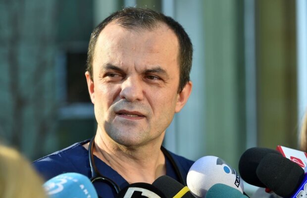 Dialog cu ”tatăl copiilor”, doctorul Cîrstoveanu de la Marie Curie: "Sunt șocat! Verificați și medicamentele! Politicienii protejează importul de medicamente false!"
